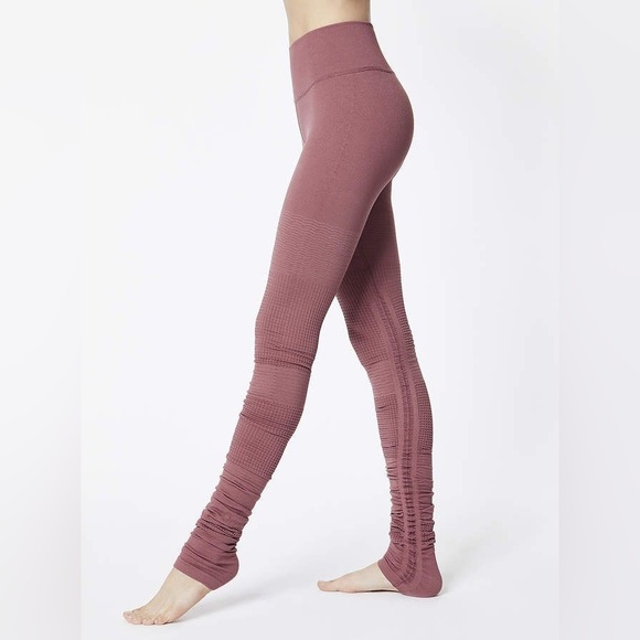 NWT High-Waist Seamless Idol Legging by Alo - Picture 1 of 2